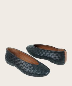 Executiveedgewear.shopb2d3853488 2